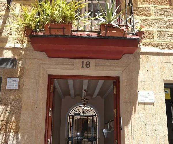 Beautiful Central Cadiz